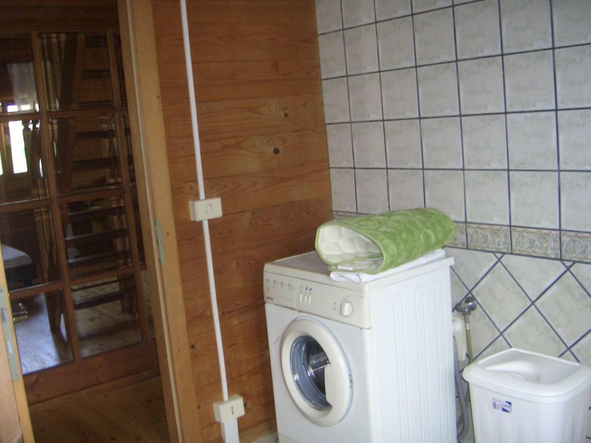 Chalet L Oasi Di Ambra 8 Posti Letto Con Uso Piscina Ардеа Экстерьер фото