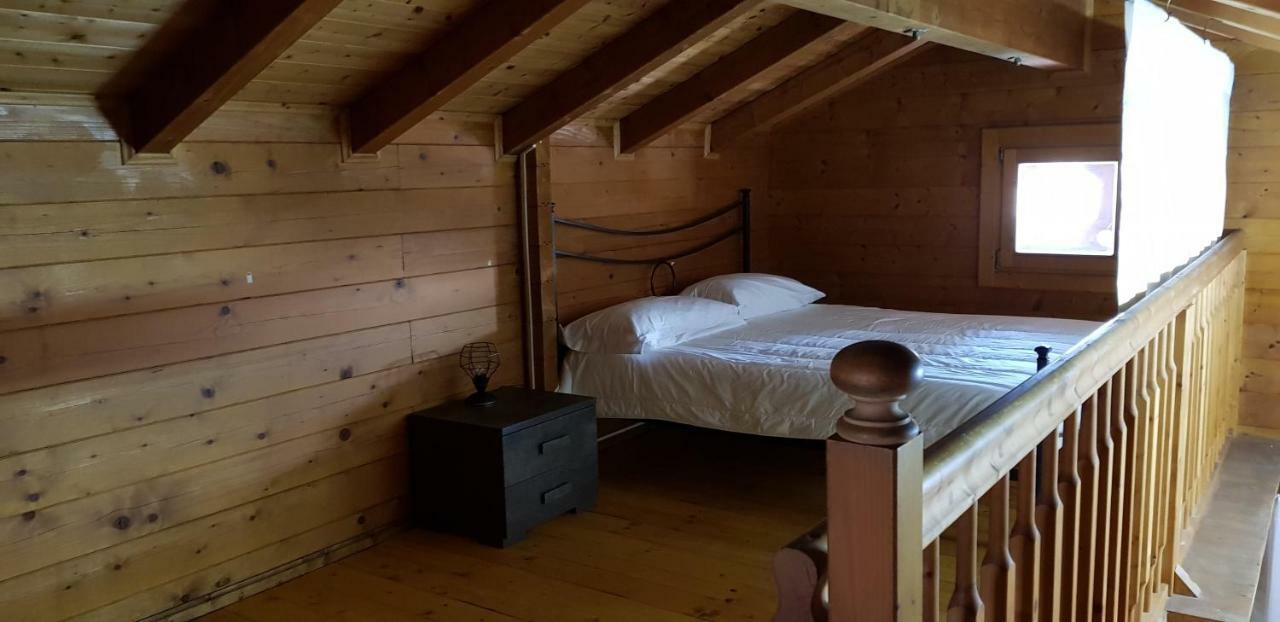 Chalet L Oasi Di Ambra 8 Posti Letto Con Uso Piscina Ардеа Экстерьер фото